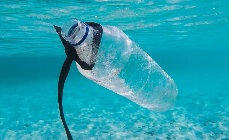 Naukowcy mogli mylić się co do plastiku w oceanach. Nie pora jednak na zachwyt