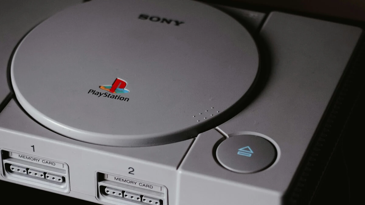 PlayStation ma już 30 lat. Te gry przyciągnęły najwięcej osób