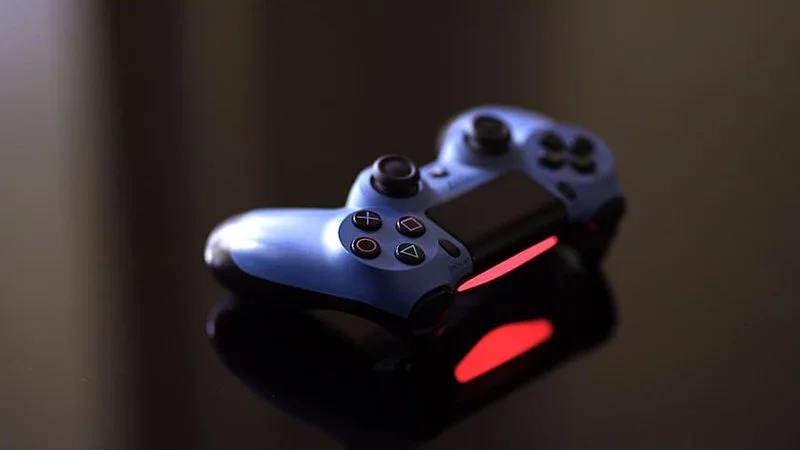 DualShock 5 z czterema dodatkowymi przyciskami? Wszystko na to wskazuje