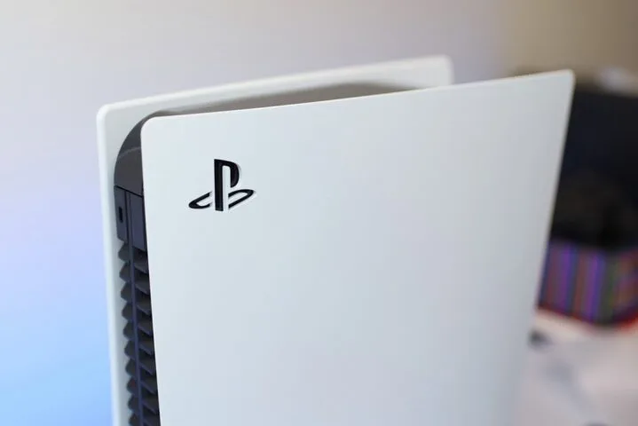 Jak włączyć przeglądarkę w PlayStation 5? Oto sekretna metoda