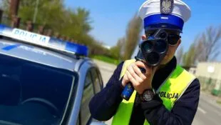 To koniec Twojego prawa jazdy? Jeden błąd poza miastem i tracisz uprawnienia na stałe