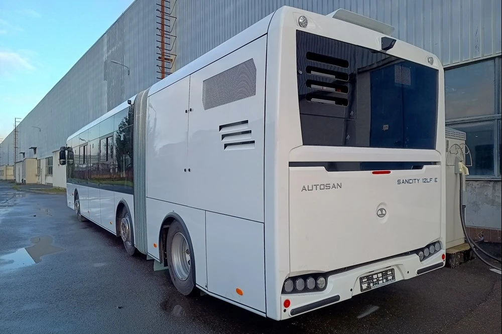 polski Autosan autobus elektryczny autoelektrosan Sancity 12LF E