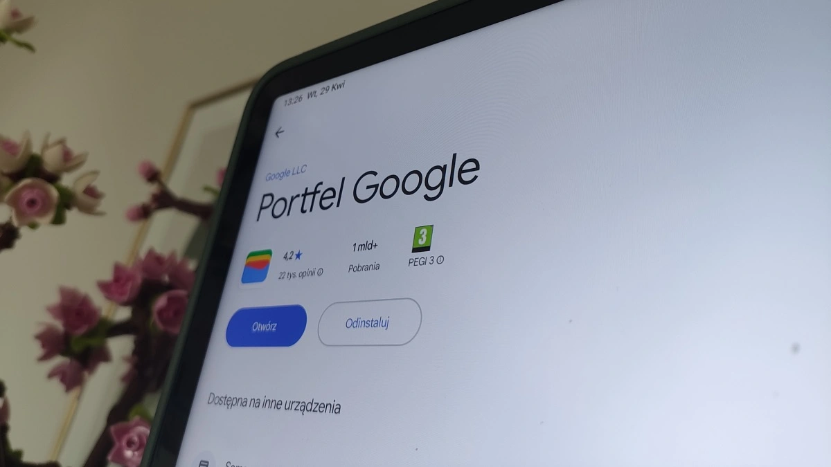 Portfel Google ułatwi dodawanie kart płatniczych. Przyłóż i gotowe
