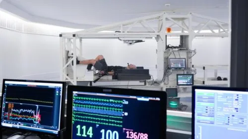 praca 60 dni w łóżku za 18 tysięcy euro