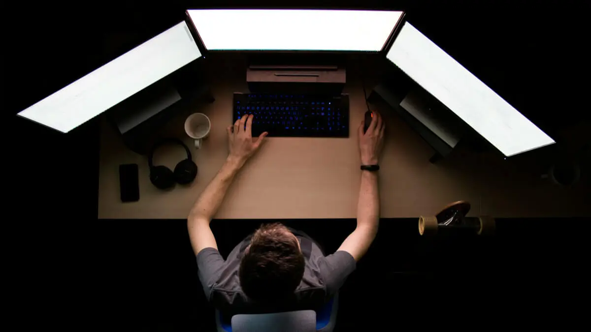 Spędzasz godziny przed monitorem? Nadchodząca nowość w Windows 11 może rozwiązać spory problem