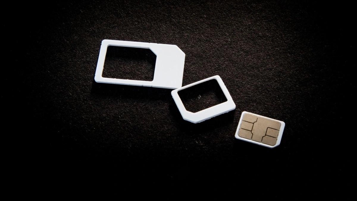 Polacy przenoszą numery jak źli. Ten operator to lider 2025 roku