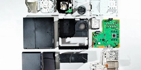 PlayStation 4 rozebrane na kawałki. Poznaliśmy aplikacje multimedialne