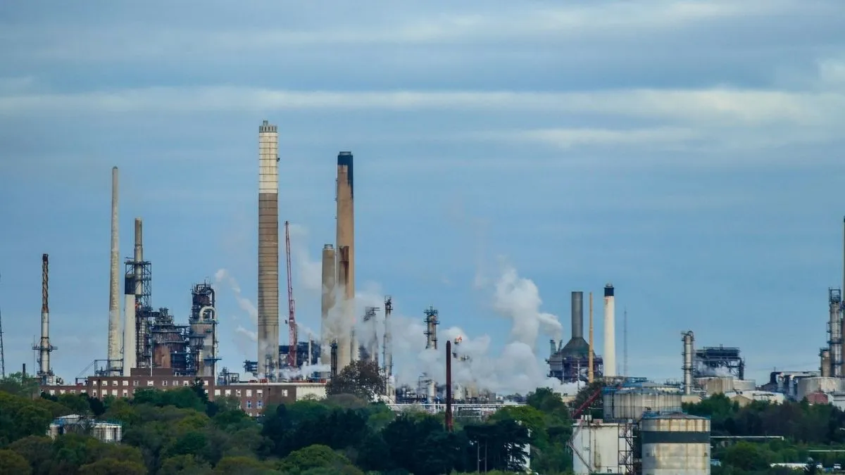 Nowa membrana z MIT może znacznie obniżyć koszty i emisje przy przeróbce ropy naftowej