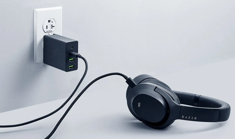 Razer zaprezentował ładowarkę GaN za… 800 złotych