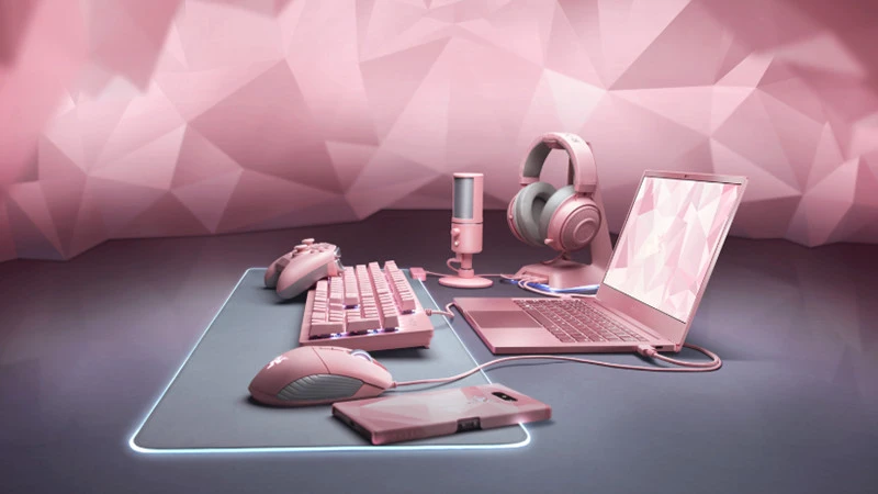 Z okazji Walentynek Razer przedstawia nowy zestaw – Quartz Pink Edition