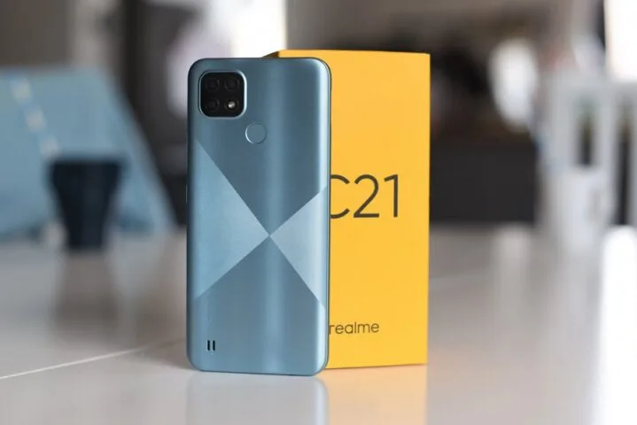 realme C21 – recenzja. Niedrogi smartfon z NFC