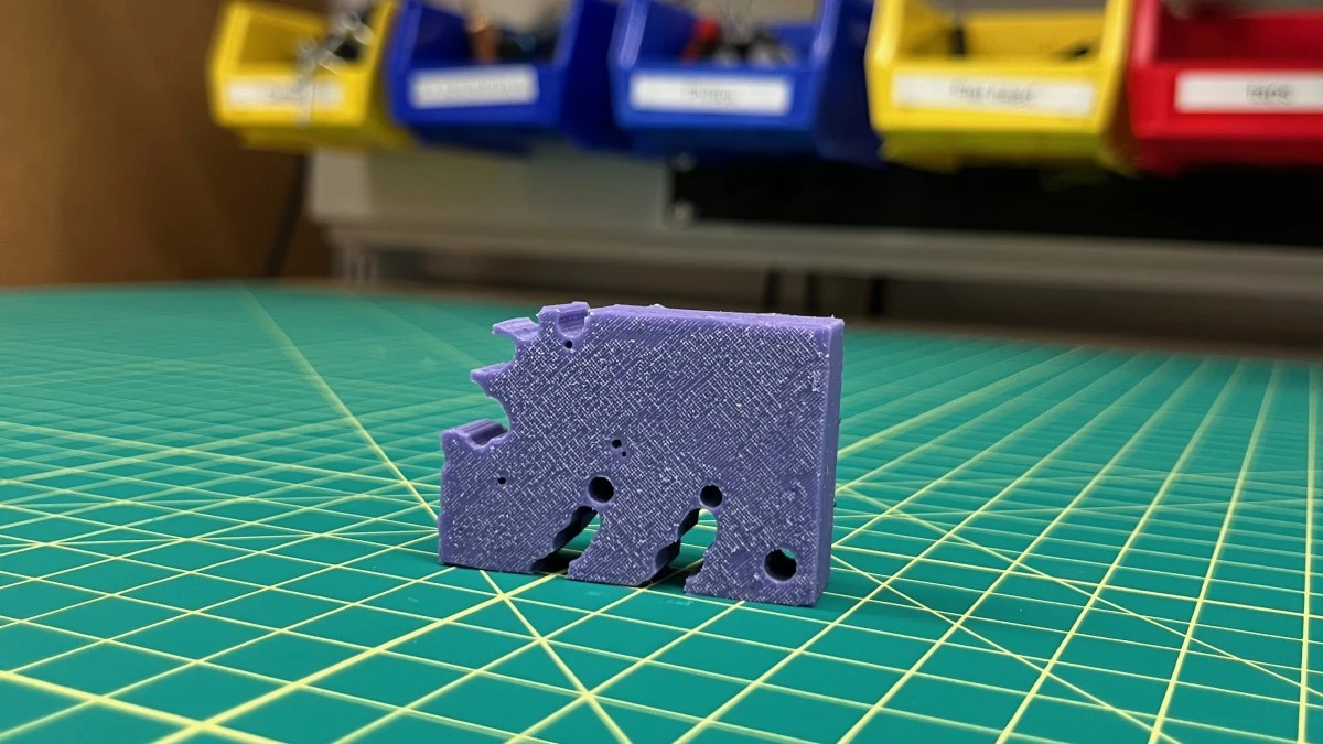 Sztuczna inteligencja miała zaprojektować chodzącego robota. Oto co wymyśliła