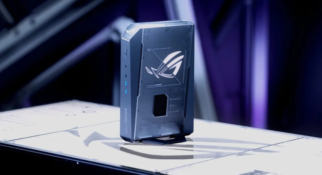 Asus ROG GR70 nadchodzi. Do 96 GB pamięci RAM i AMD Ryzen na pokładzie