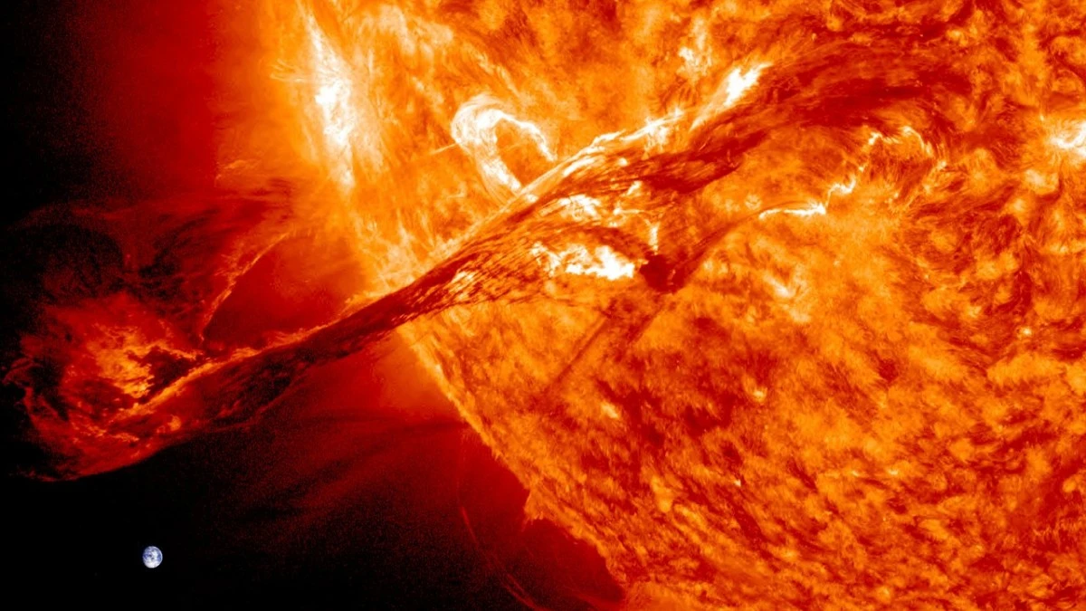 Słońce wytworzyło potężny rozbłysk. Zakłócił komunikacje radiową