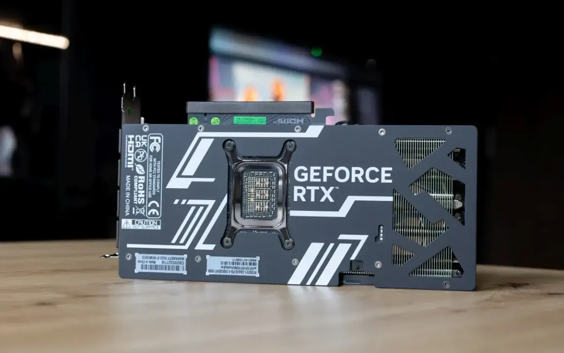 Brak pamięci = brak kart graficznych. ASUS i NVIDIA są bezsilni