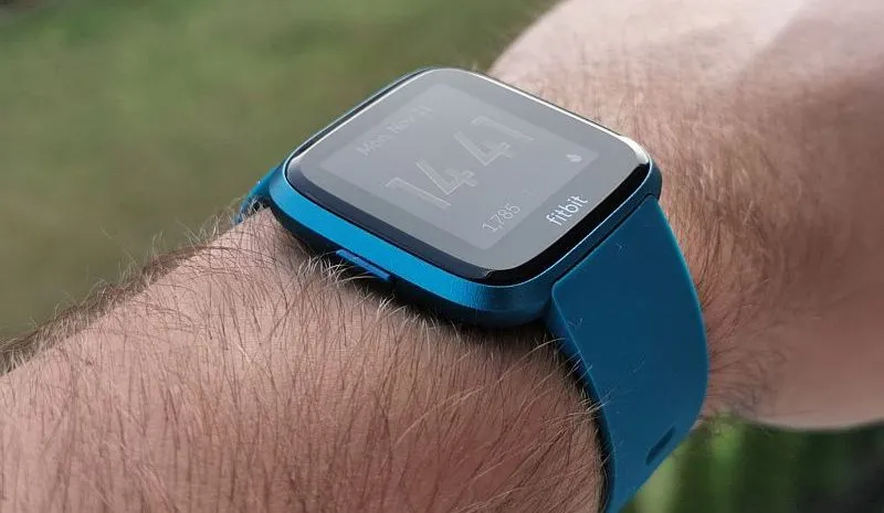 Ludzie kupują smartwatche na potęgę. Imponujący wzrost na tym rynku