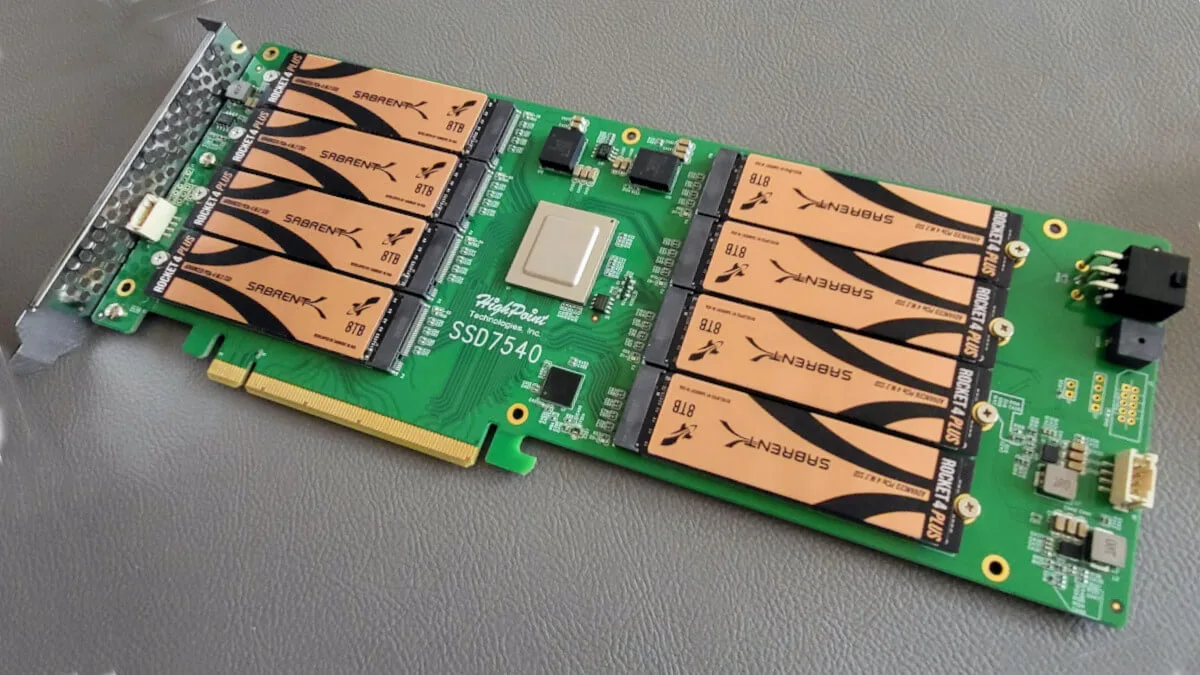 Potężny superwydajny SSD w formie karty PCIe 4.0 z aż 64 TB pamięci i kosmiczną ceną