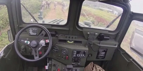 Amerykańska armia pracuje nad samojeżdżącą ciężarówką (wideo)