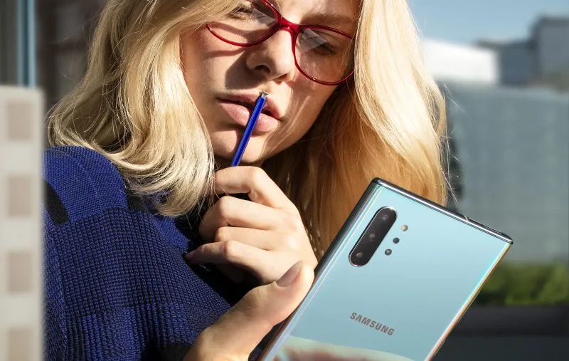 Samsung coraz bliżej grafenowych baterii. Naładują się w mgnieniu oka