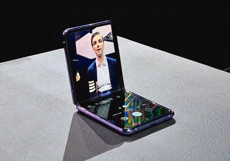 Piętrzą się problemy z Samsungiem Galaxy Z Flip – to kolejny składany bubel?