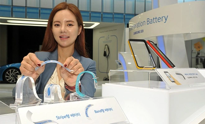 Samsung zaprezentował giętkie baterie