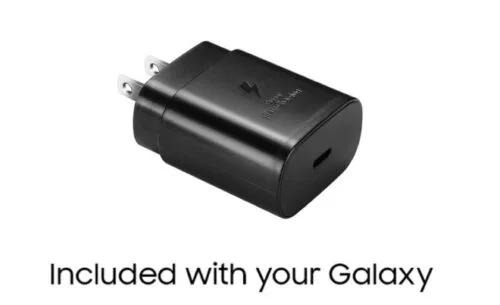 Śmiał się z Apple – Samsung nie doda ładowarki i słuchawek do Galaxy S21?