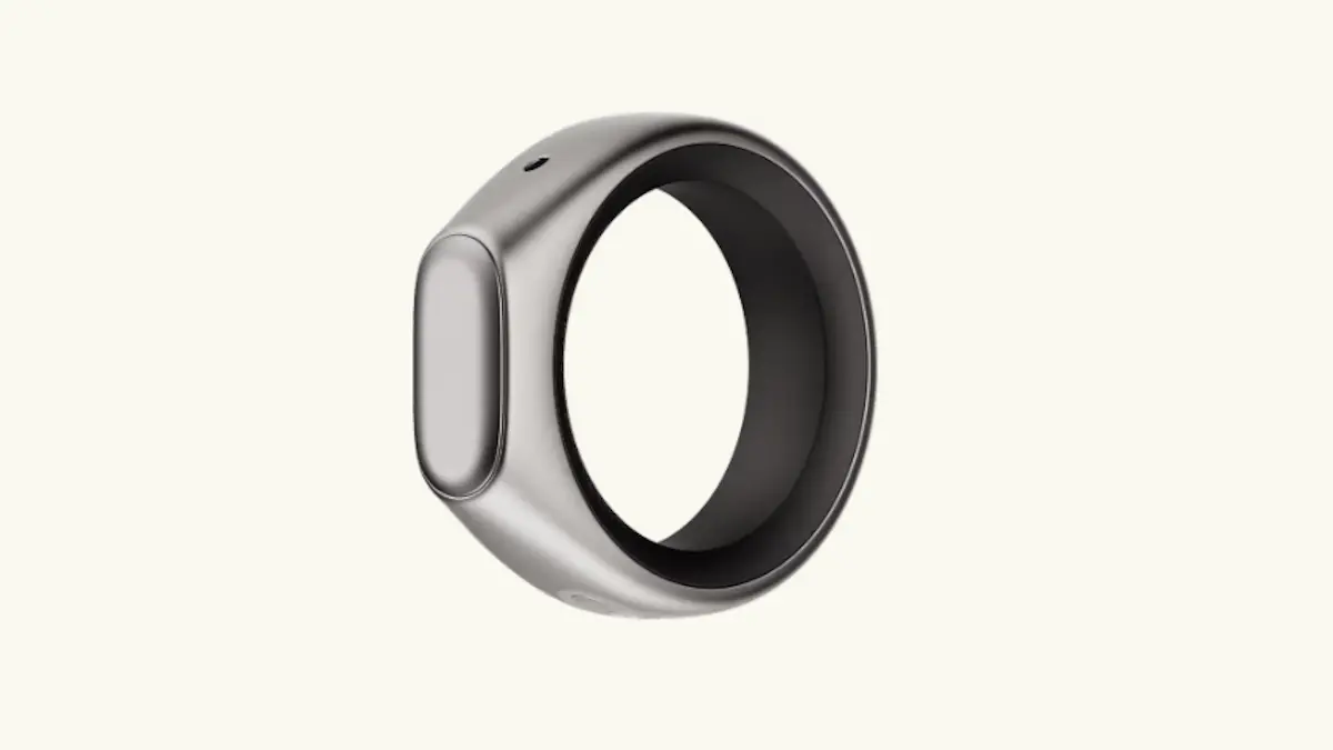 Ten ring zapisze myśli i odpowie Twoim głosem. Niepokojące, czy genialne?