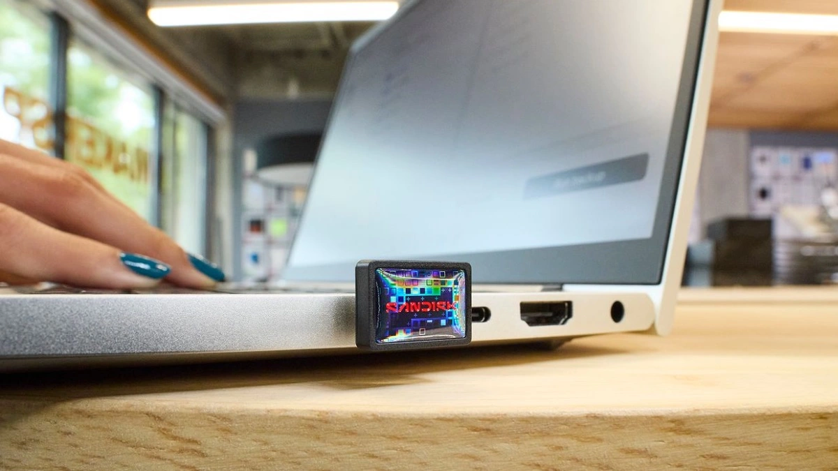 Sandisk oszalał. Tak małego pendrive’a jeszcze nie widzieliście