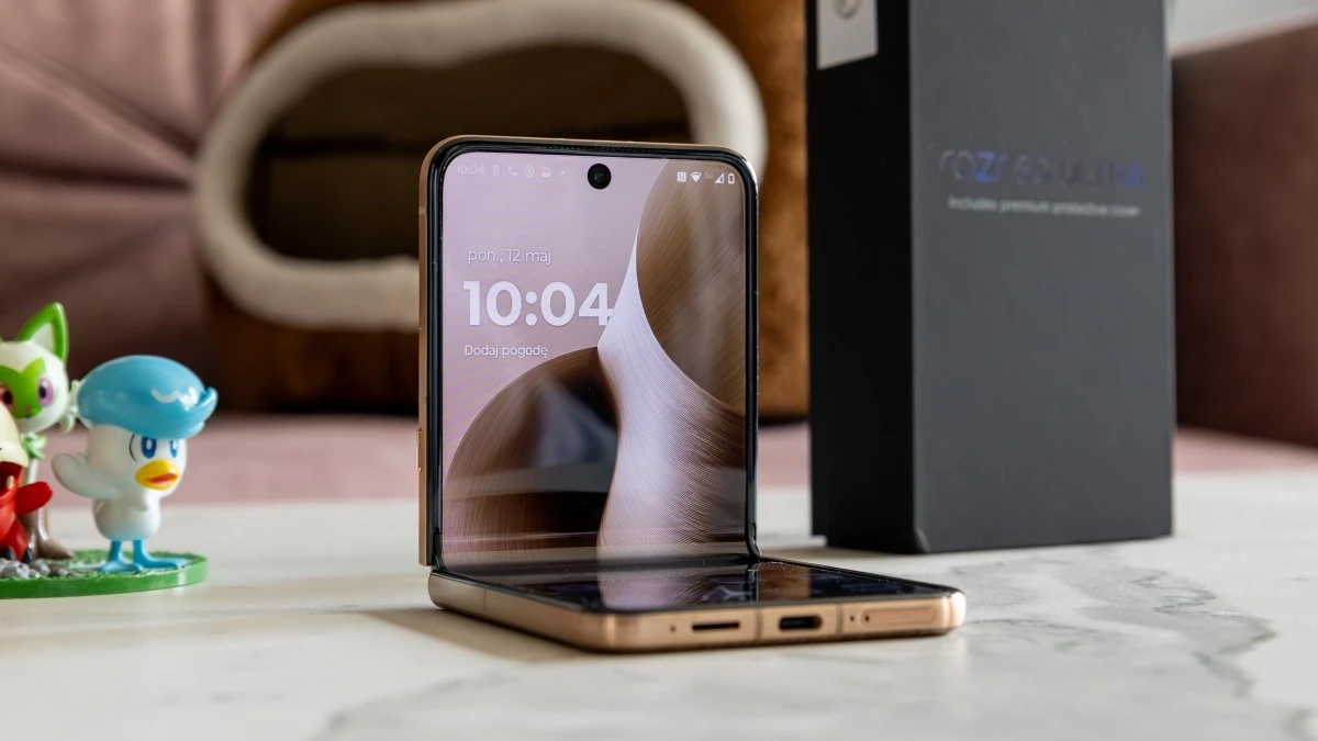 Król składanych smartfonów jest tylko jeden. Nie, nie jest nim Samsung