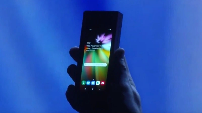 Skladany Samsung będzie drogi – kupimy za niego dwa Note 9