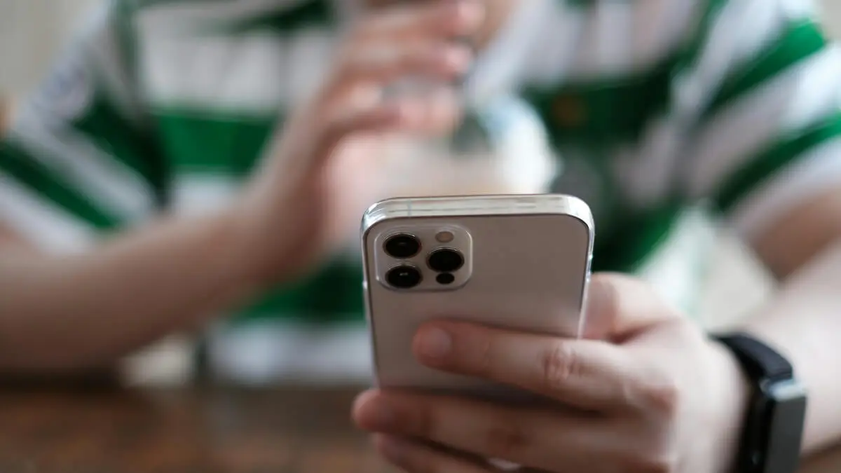 Smartfon w szkole przechodzi do historii. Znamy kluczowe wyjątki od nowego zakazu