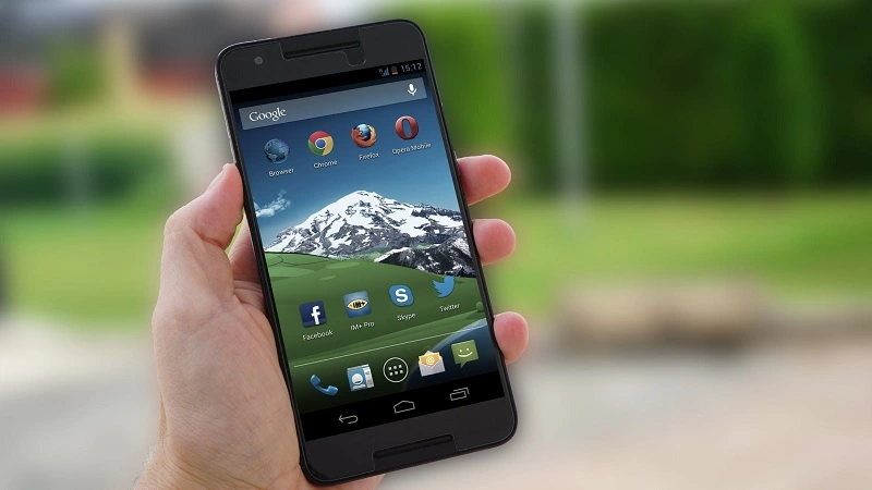 Chrome wprowadza nową funkcję do integracji smartfona z komputerem