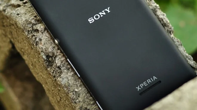 Sony nie zrezygnuje z produkcji smartfonów