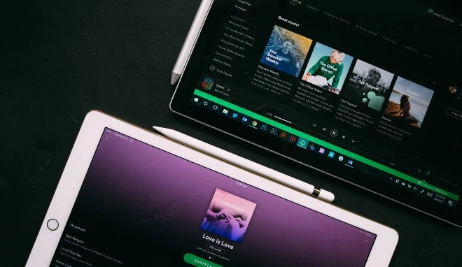 Ile Apple Music i Spotify płacą za jedno odtworzenie utworu? List zdradza kwotę