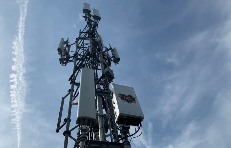 Ministerstwo Zdrowia chce 100-krotnie podnieść normy promieniowania elektromagnetycznego