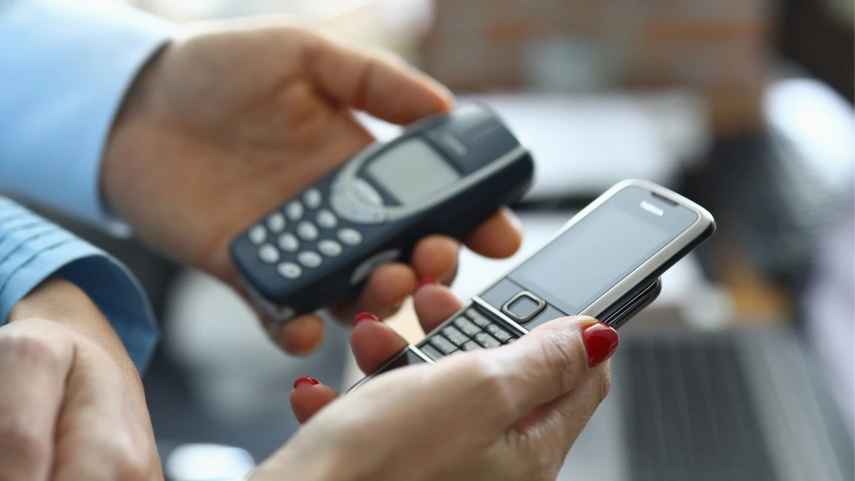 Masz któryś z tych starych telefonów? Możesz niemało zarobić