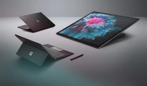Nowe Microsoft Surface to żadna rewolucja. Jest na pewno czarno i trochę szybciej