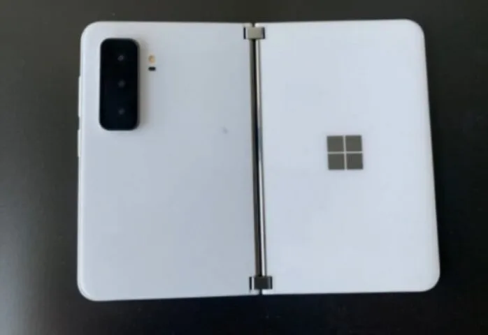 Microsoft Surface Duo 2 na zdjęciach. Naprawiono wady poprzednika