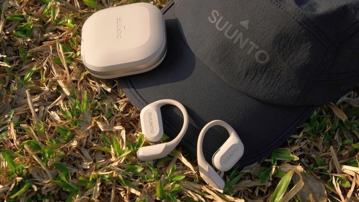 Nowe słuchawki Suunto Spark mierzą zmęczenie szyi. Nie wypadają z uszu