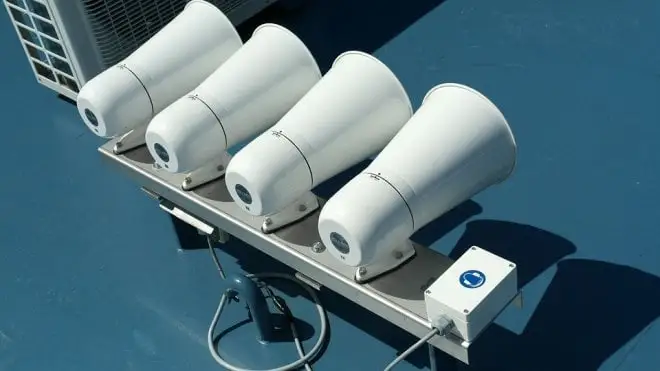 Haker aktywował w nocy 156 syren alarmowych. Obudził całe miasto