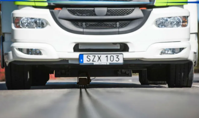 Szwecja stworzyła drogę, która ładuje samochód podczas jazdy