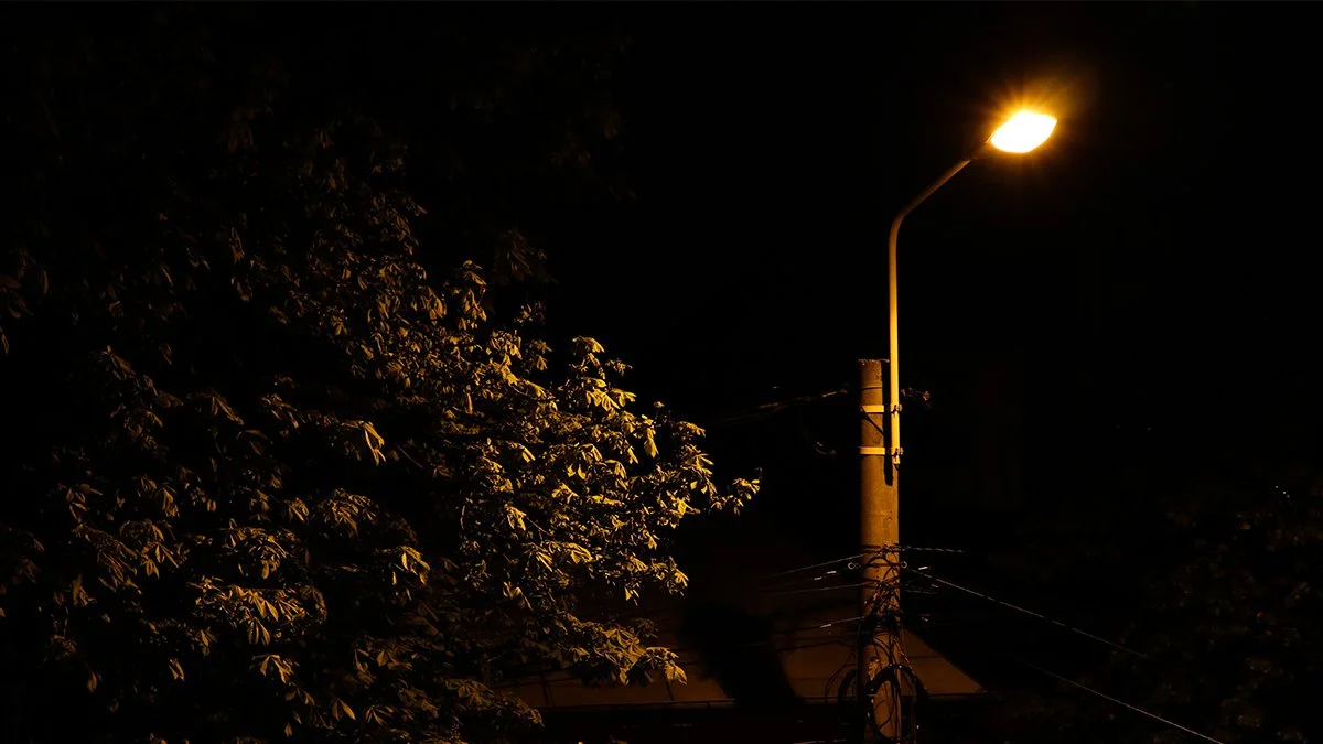 Tarnów zaszalał. Lampy uliczne zapalą się po wysłaniu SMS-a