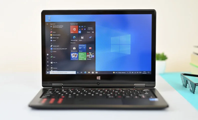 Test techbite Arc 11.6 128GB HD. Konwertowalny laptop do zadań podstawowych