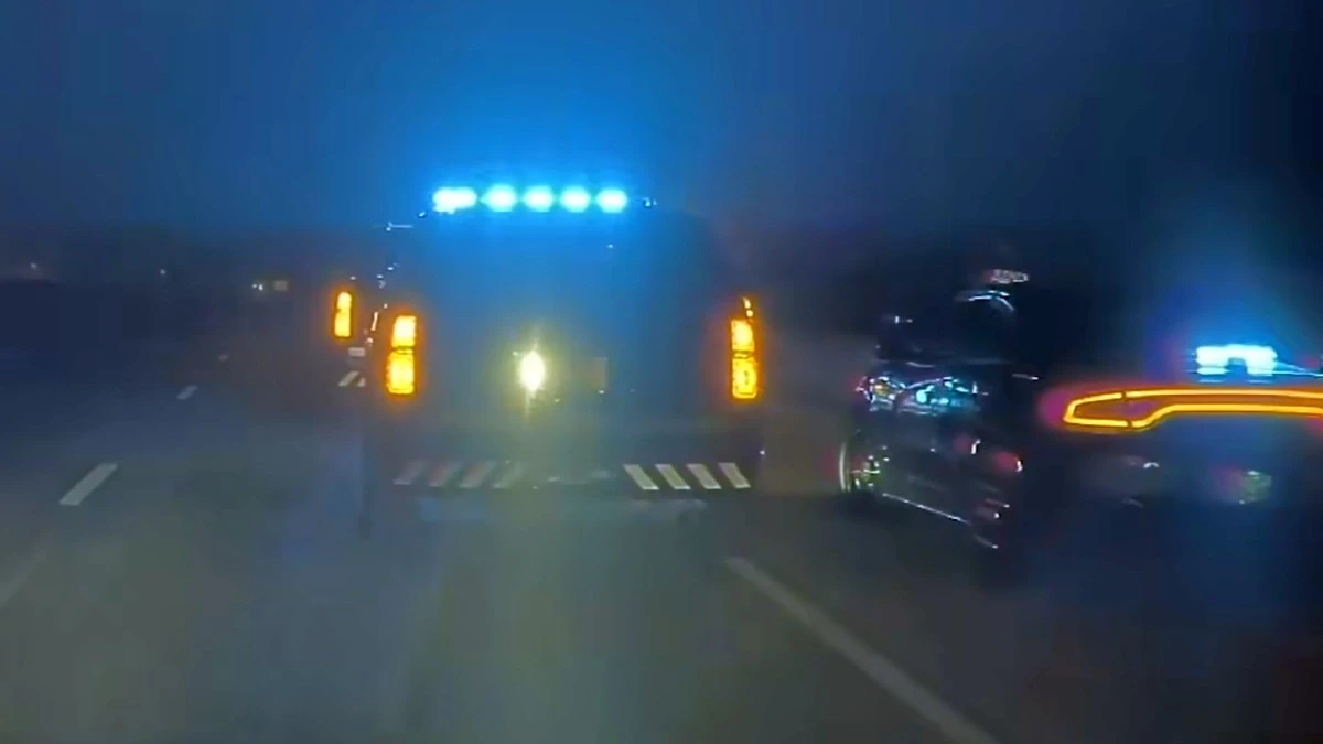 Tesla nie rozpoznaje radiowozów. To gotowy przepis na wypadek (wideo)