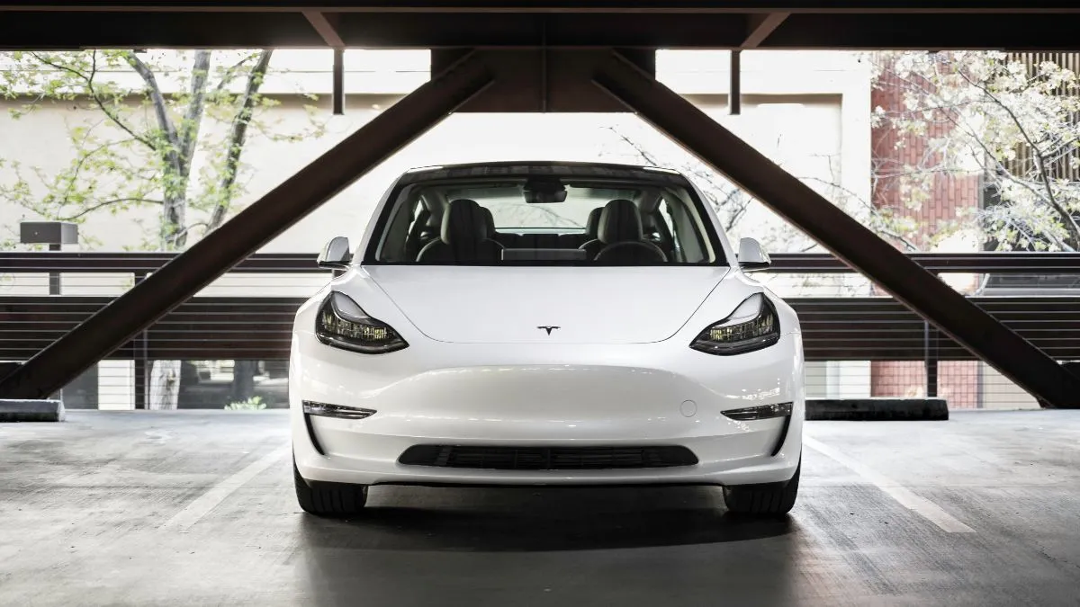 Tesla wraca do łask. Europejczycy masowo kupują elektryki