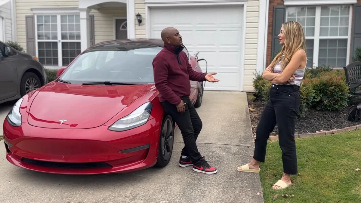Kupił Teslę na Ubera. Zasięg po 1,5 roku jazdy? 56 kilometrów
