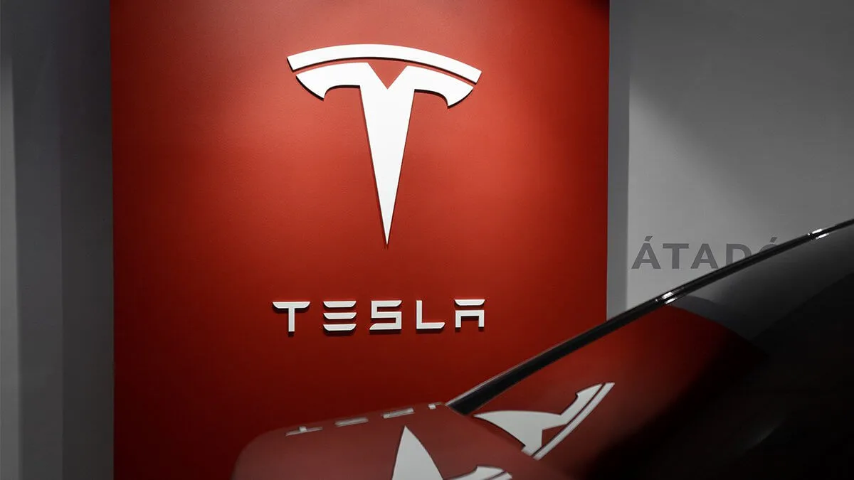 Tesla wygrała w sądzie. To nie autopilot spowodował wypadek