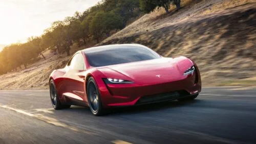 Elon Musk przywołuje z grobu Teslę Roadster. Premiera podobno w 2025 roku