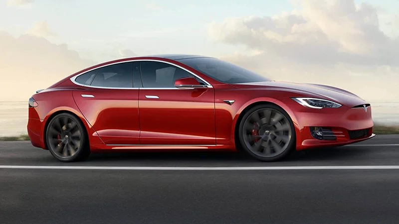 Tesla nie może stosować nazwy „autopilot”. Tak orzekł niemiecki sąd