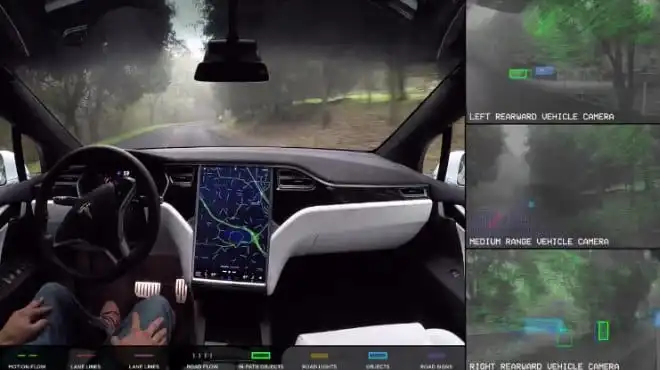Co widzi Tesla podczas autonomicznej jazdy? (wideo)